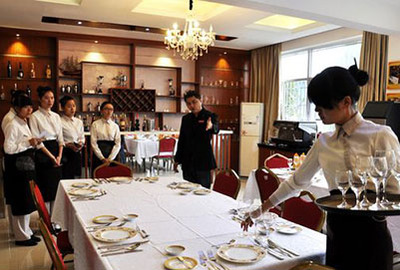 平昌鹰才中等职业技术学校旅游与酒店管理专业 餐饮服务的就业前景与培养特色